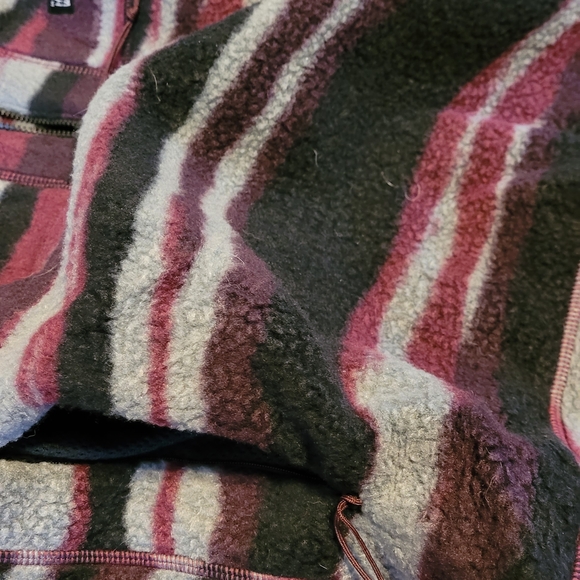 Mountain Hardwear Multicolor Striped Hoodie - Picture 4 of 7